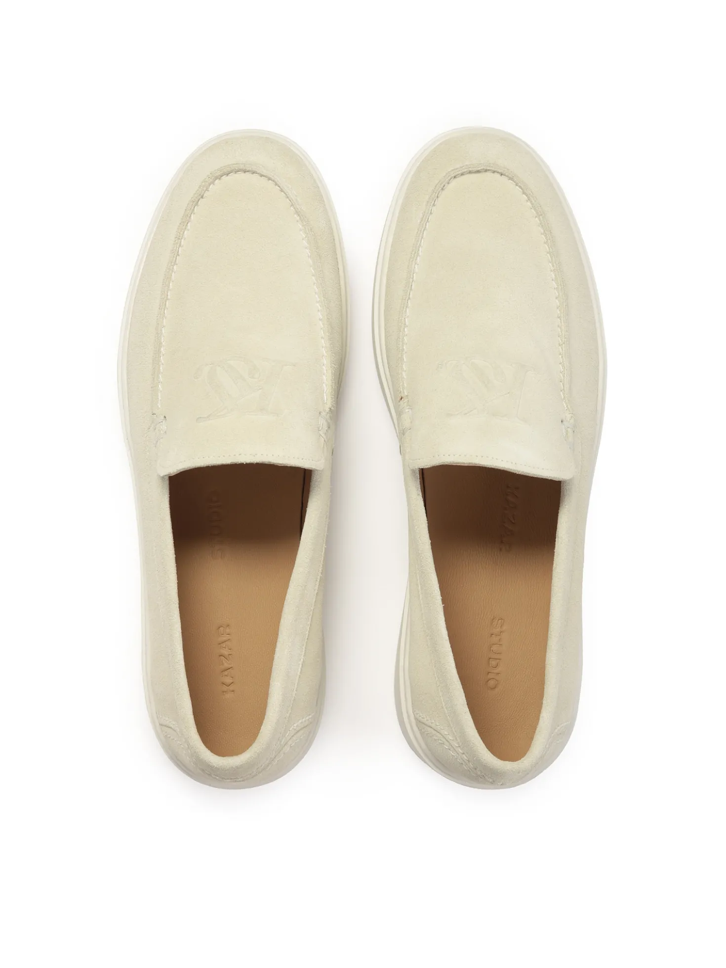 Beżowe loafersy z zamszu na podeszwie typu sneakers