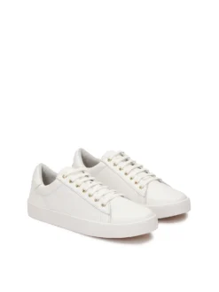 Białe minimalistyczne sneakersy ze skóry