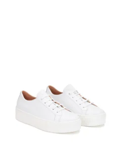Białe sneakersy damskie