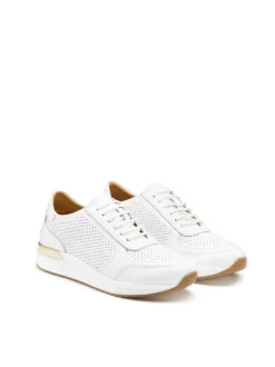 Białe sneakersy damskie
