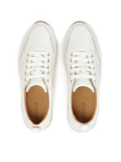 Białe sneakersy ozdobione monogramami KAZAR