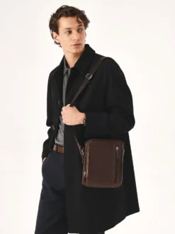 Brązowa skórzana torba crossbody