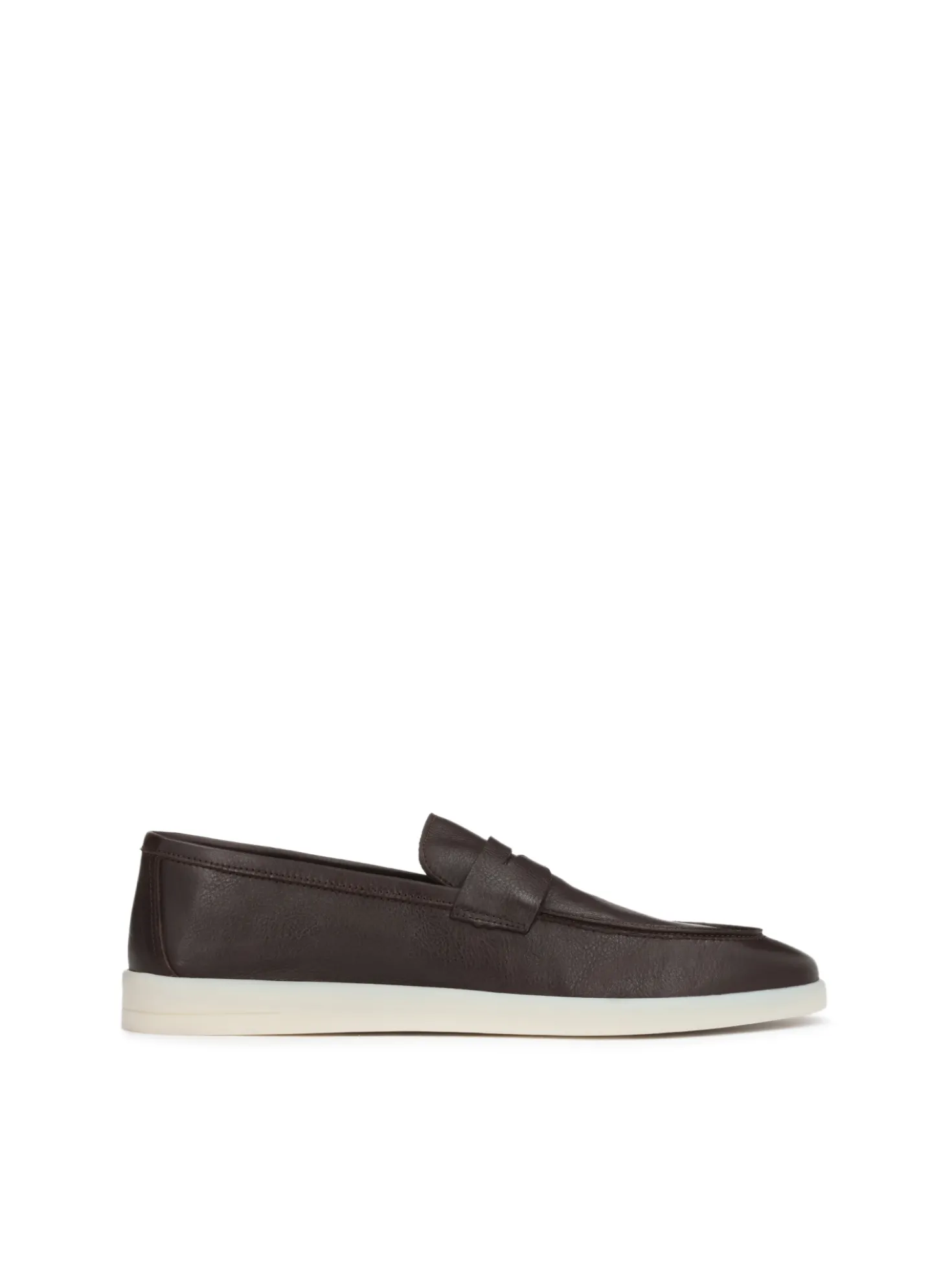 Brązowe skórzane loafersy na podeszwie typu sneakers