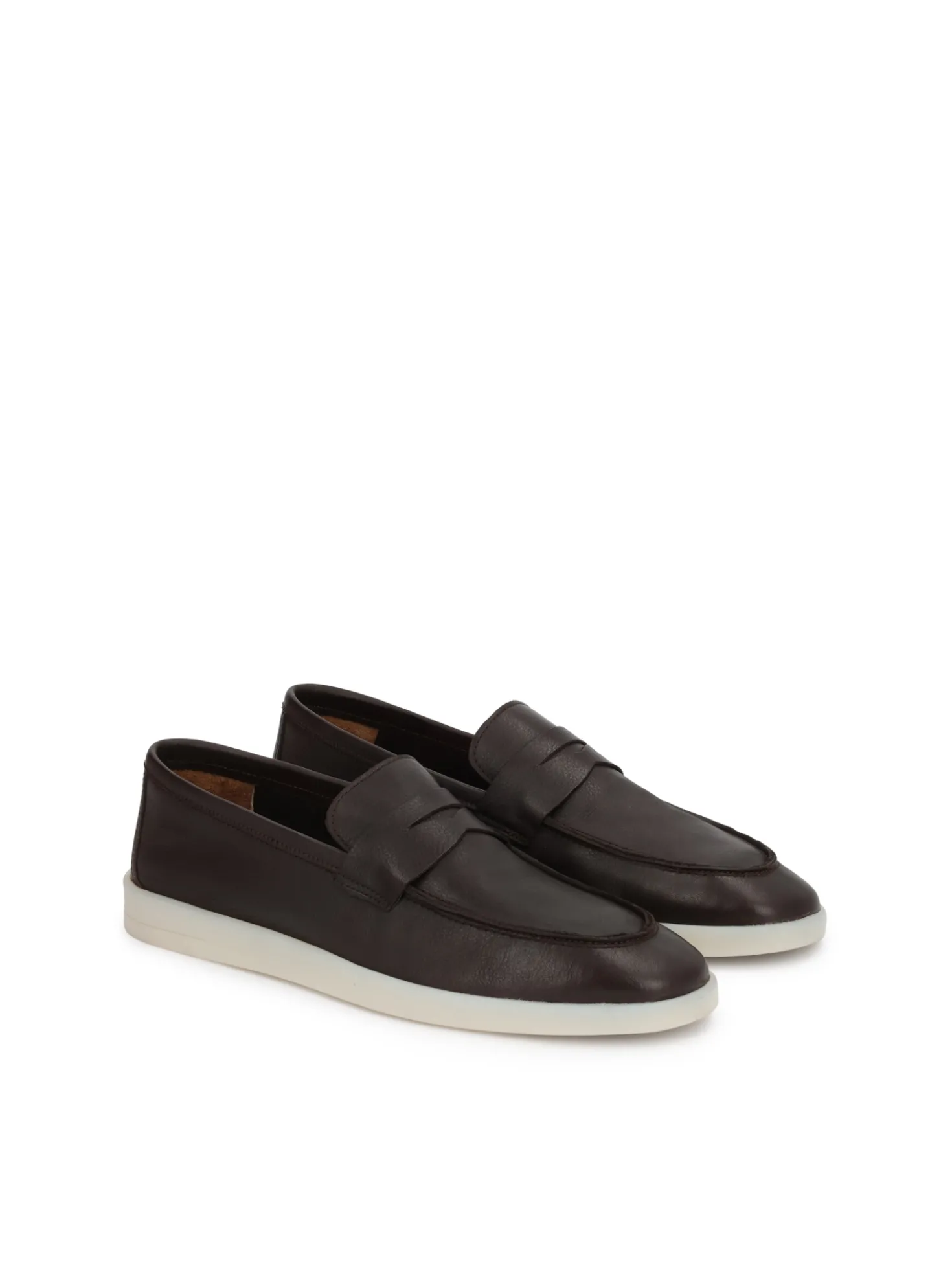 Brązowe skórzane loafersy na podeszwie typu sneakers