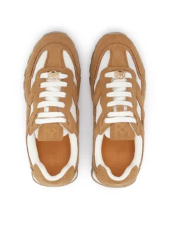 Brązowe sneakersy z zamszu i białej tkaniny z monogramem na sznurówkach