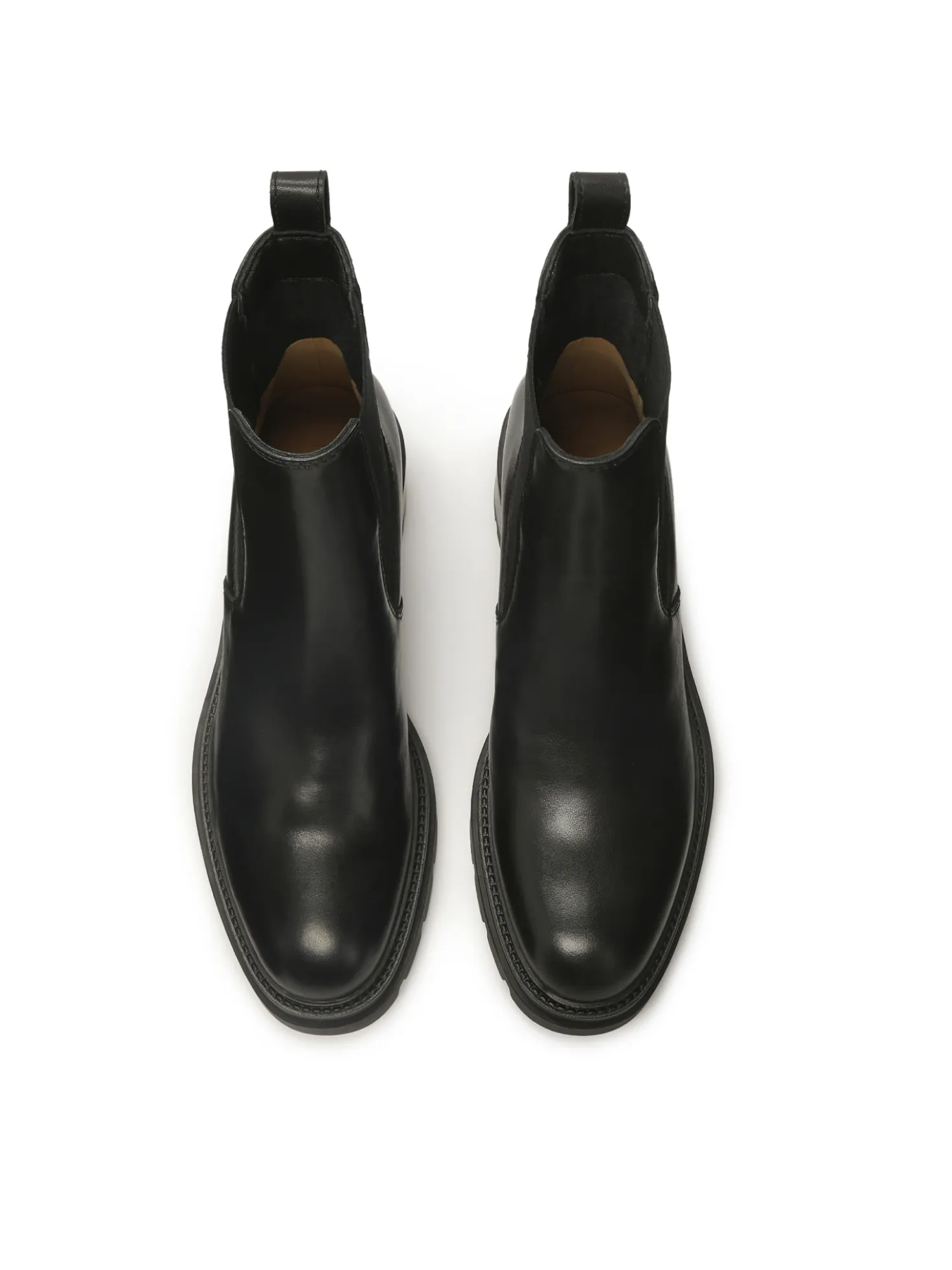 Czarne chelsea boots na szerokim obcasie