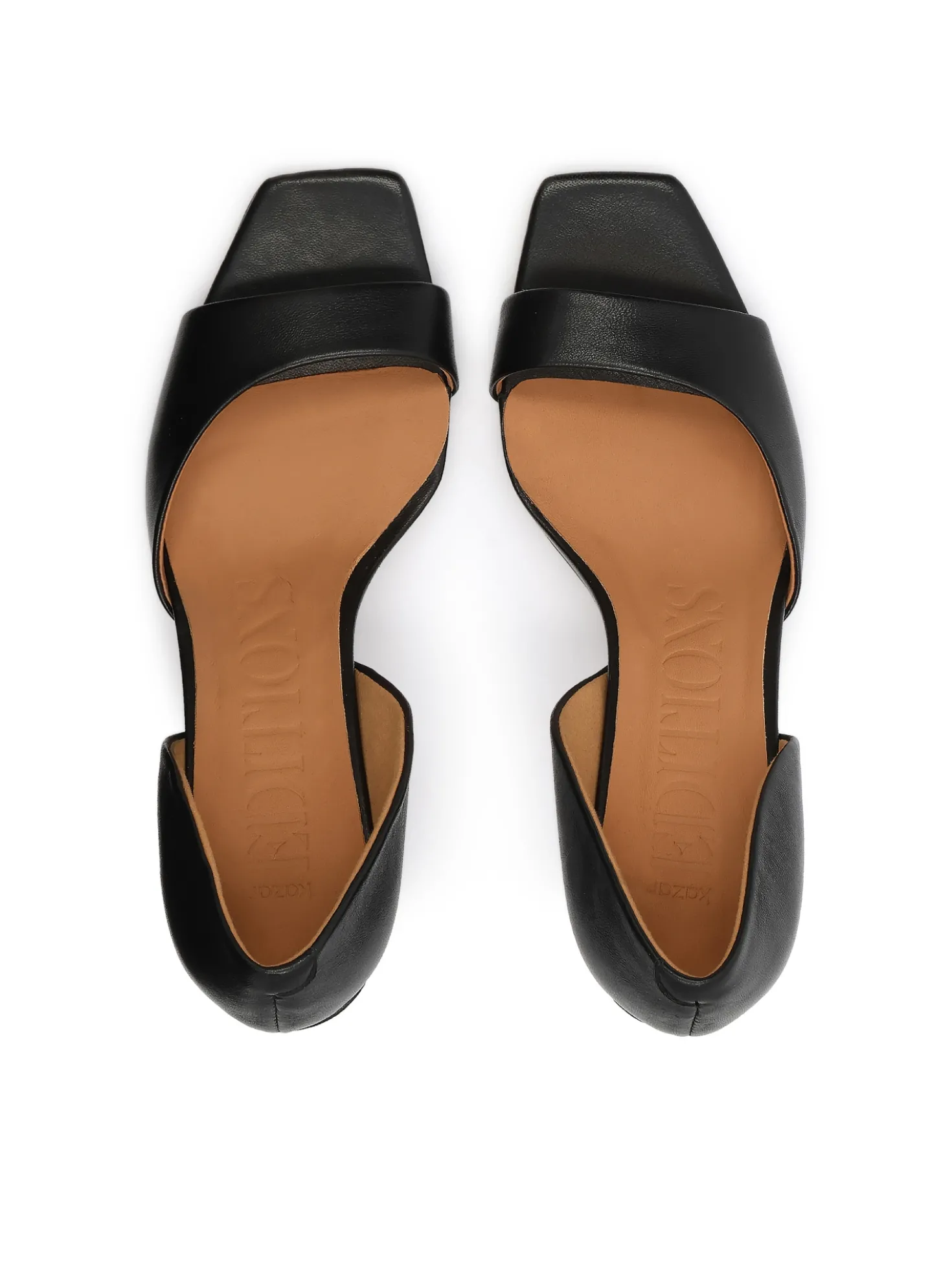Czarne czółenka peep toe