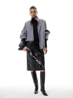 Czarne kozaki w zwierzęcy motyw na obcasie kitten heels