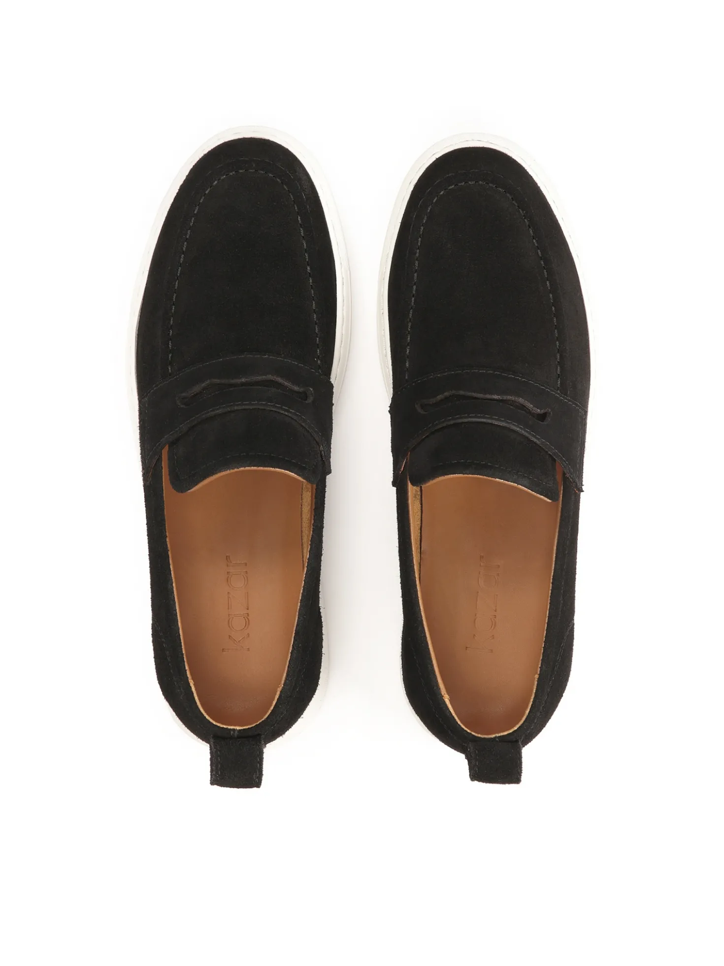 Czarne loafersy na podeszwie typu sneakers