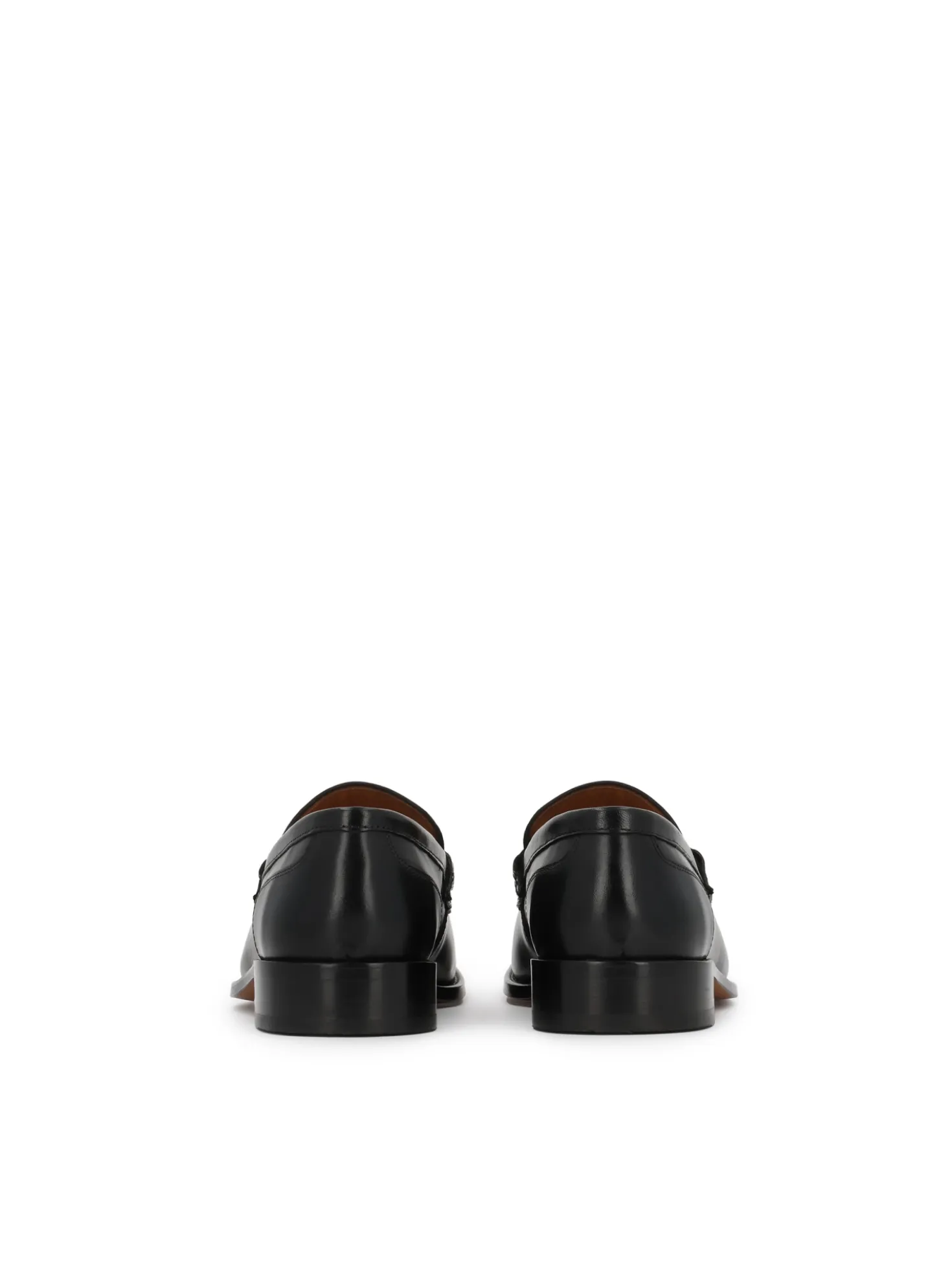 Czarne loafersy z kolekcji Limited Edition