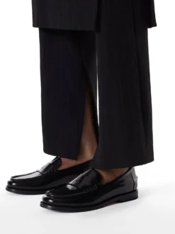 Czarne uniwersalne półbuty slip-on