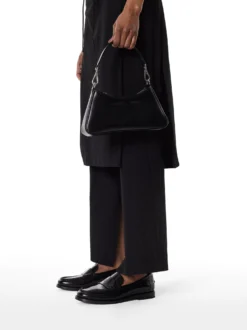 Czarne uniwersalne półbuty slip-on