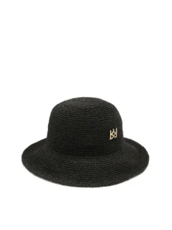 Czarny słomkowy kapelusz z monogramem