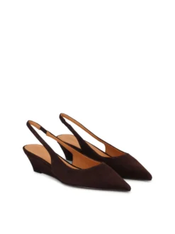 Czółenka slingback na koturnie