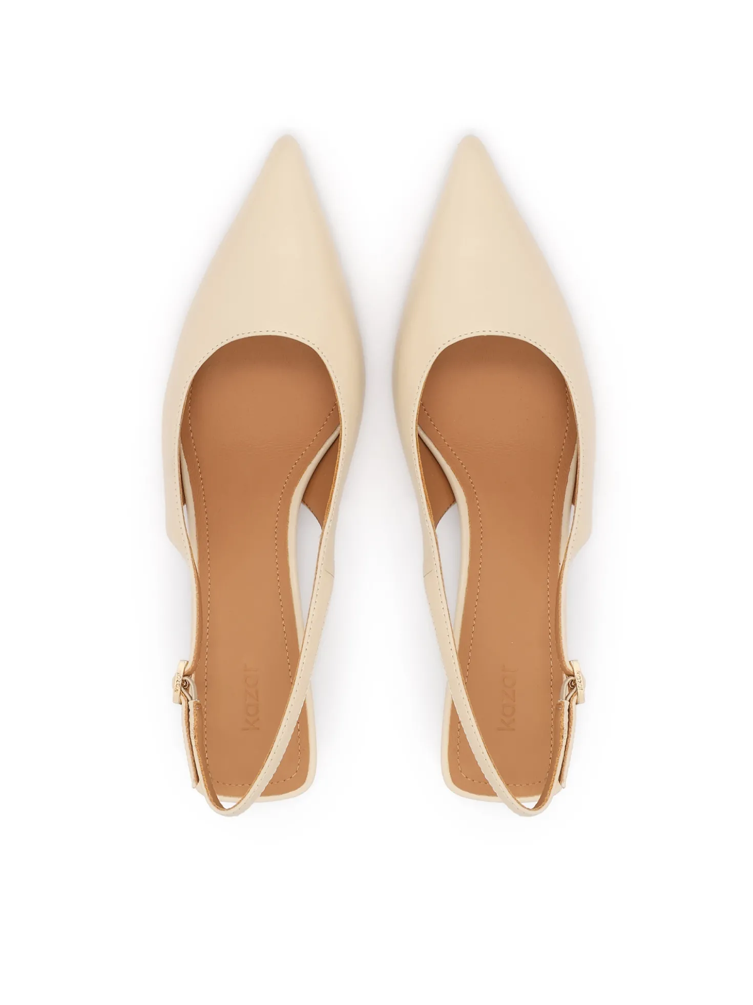 Czółenka slingback z kwadratową piętą
