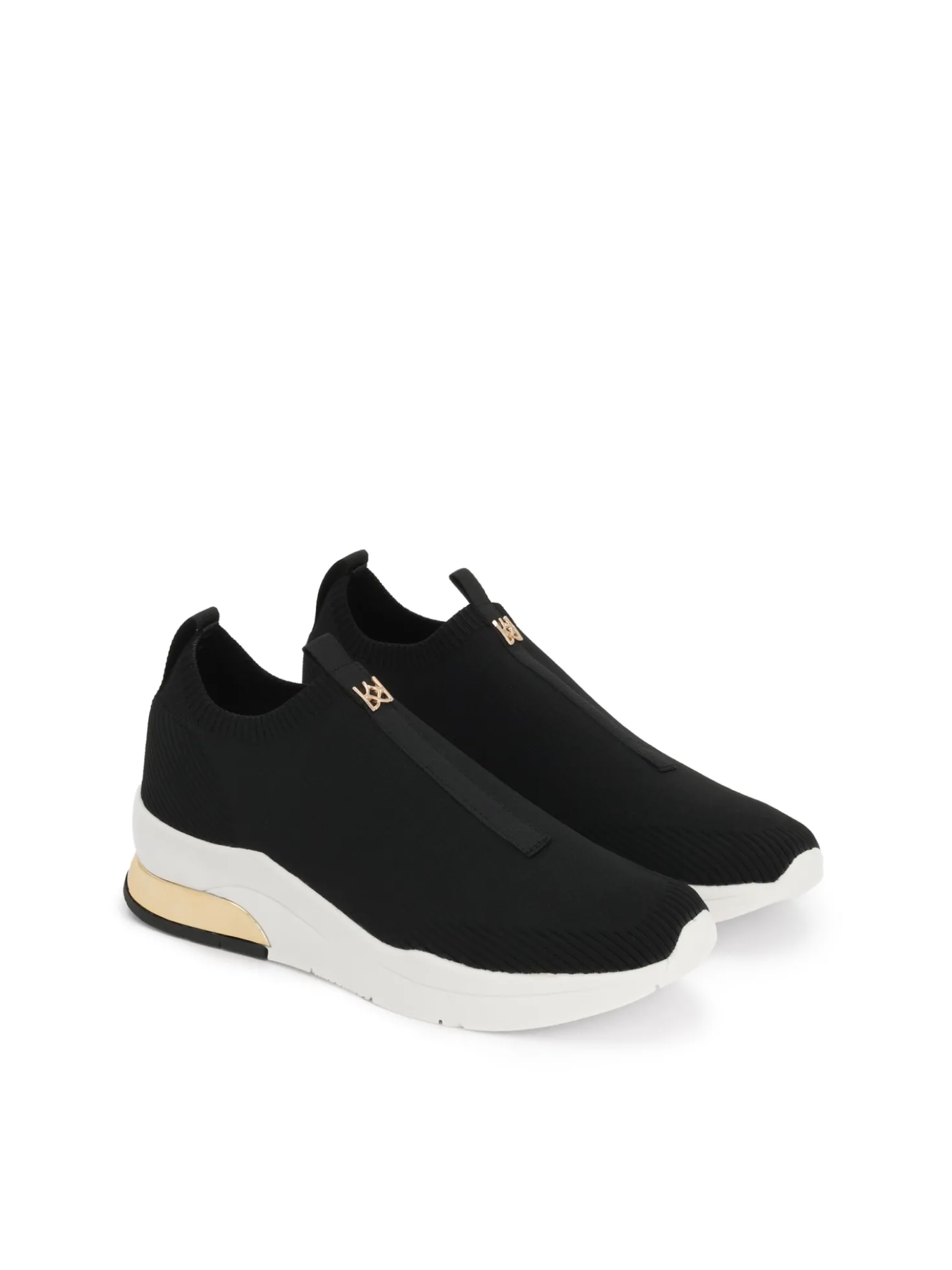 Damskie sneakersy typu slip-on w czerni