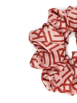 Eleganckie scrunchie do stylizacji włosów