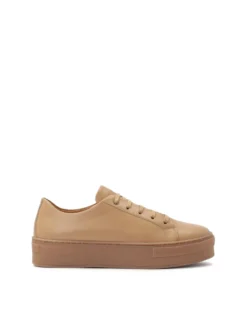 Jasnobrązowe sneakersy na grubej podeszwie