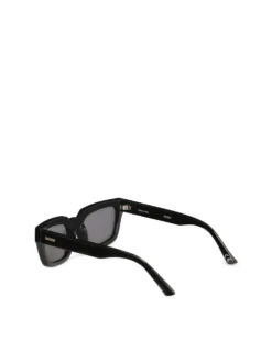 Klasyczne czarne okulary przeciwsłoneczne wayfarer
