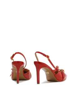 Lakierowane czerwone czółenka slingback