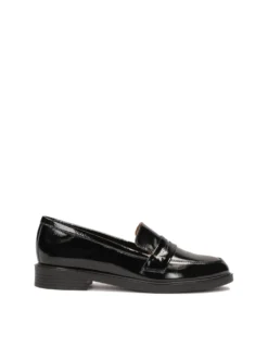 Lakierowane loafersy damskie