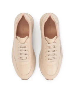 Lekkie sneakersy damskie z beżowej skóry