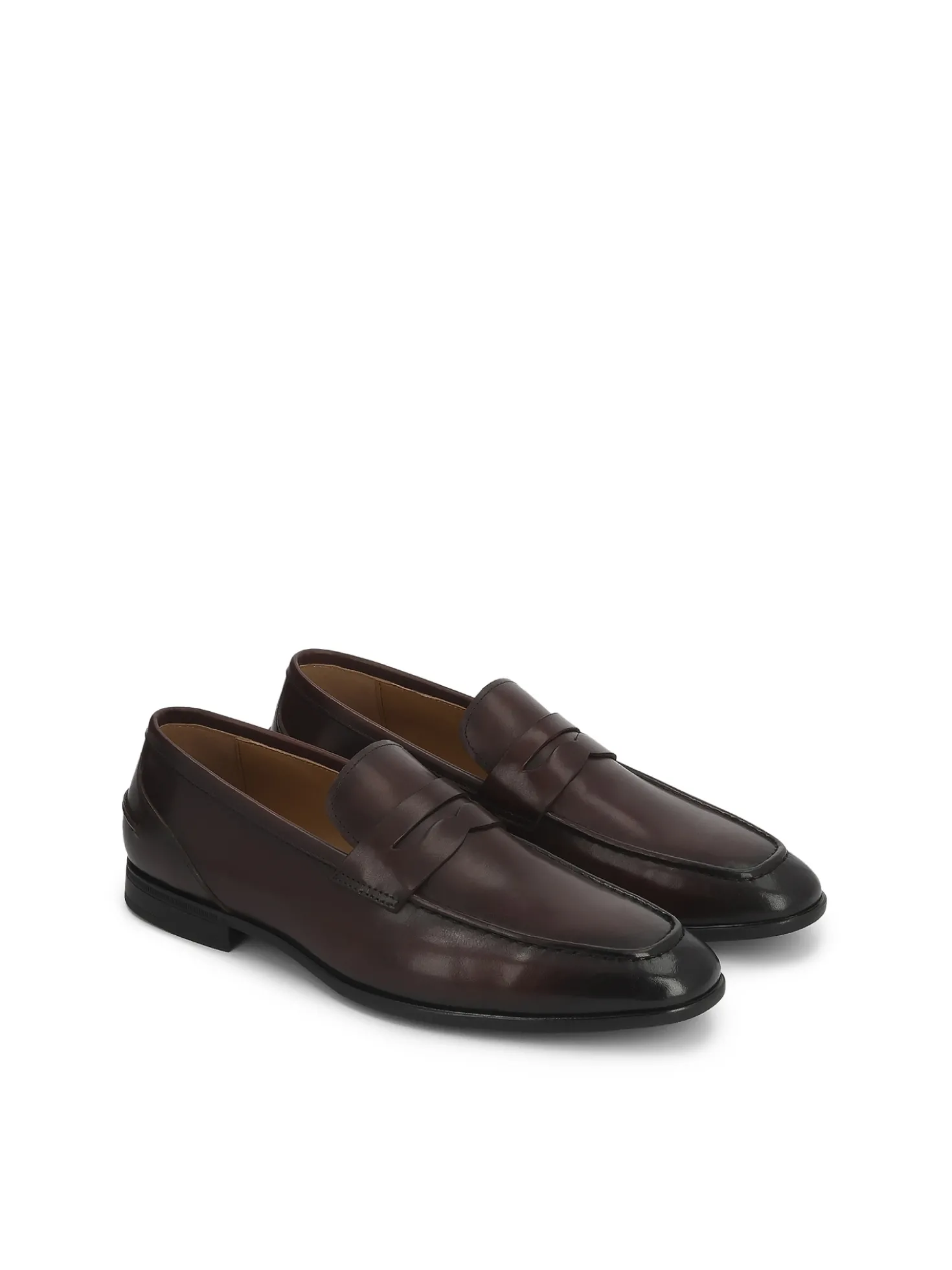 Loafersy z naturalnej skóry z cieniowaniem