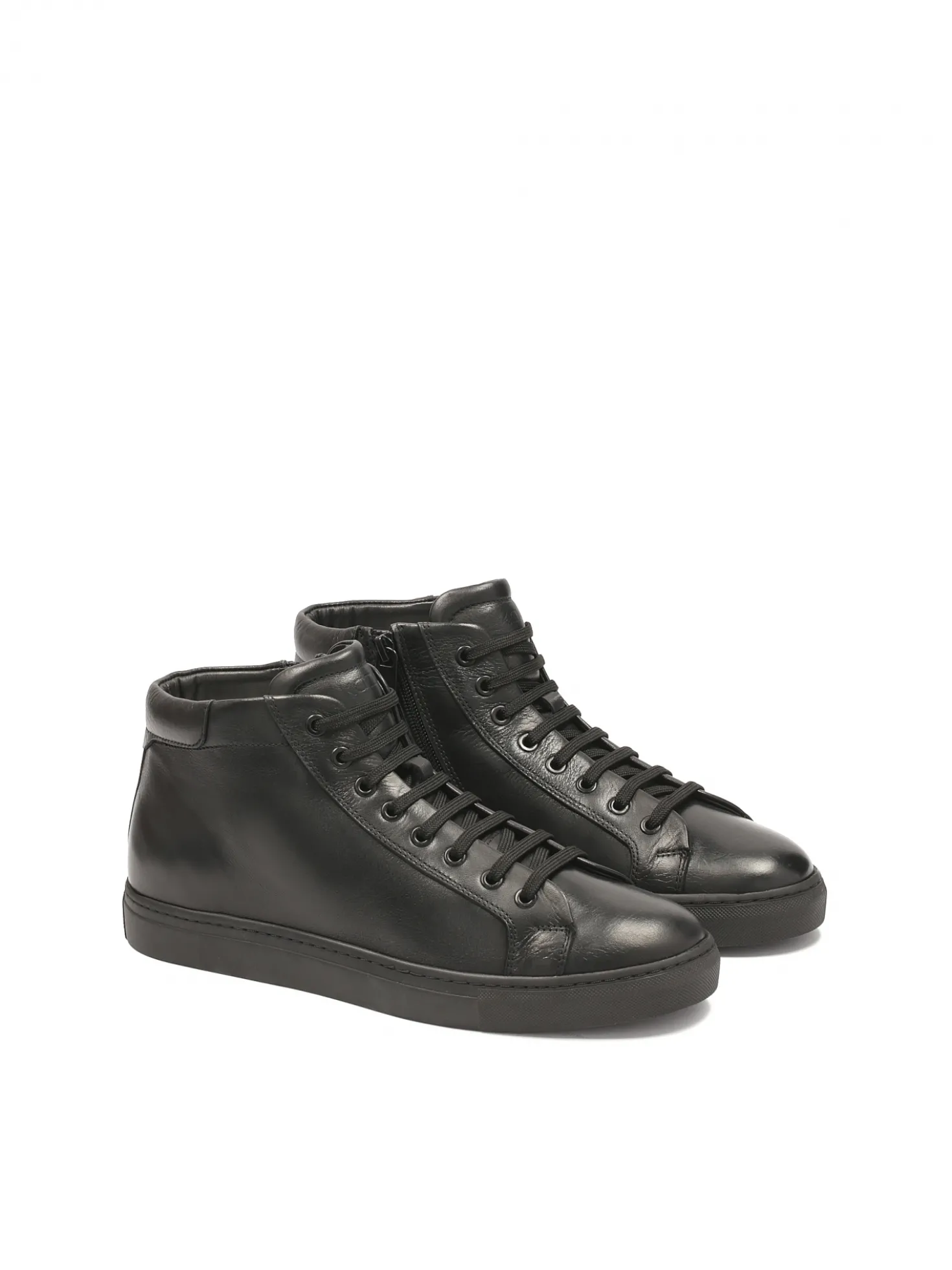 Minimalistyczne sneakersy męskie z cholewką za kostkę