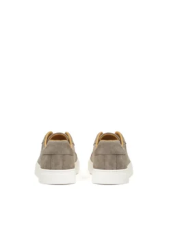 Minimalistyczne zamszowe sneakersy w taupe kolorze