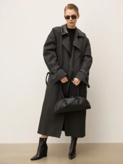 Modna torebka w kształcie baguette bag