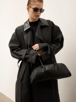 Modna torebka w kształcie baguette bag