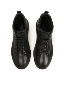 Modne sneakersy z wysoką cholewką