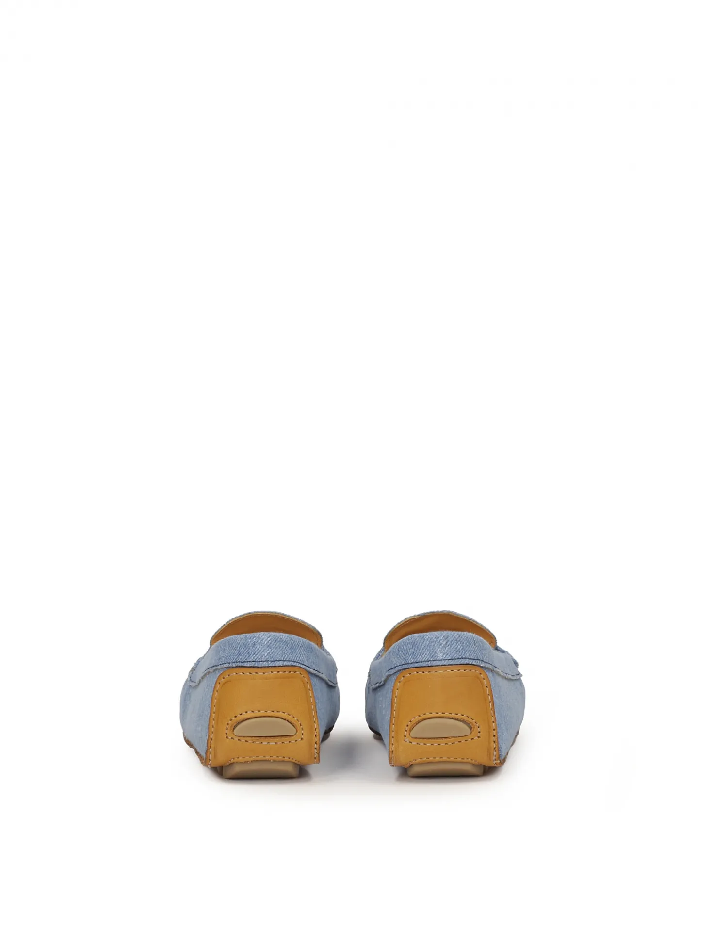 Mokasyny z niebieskiej tkaniny typu denim