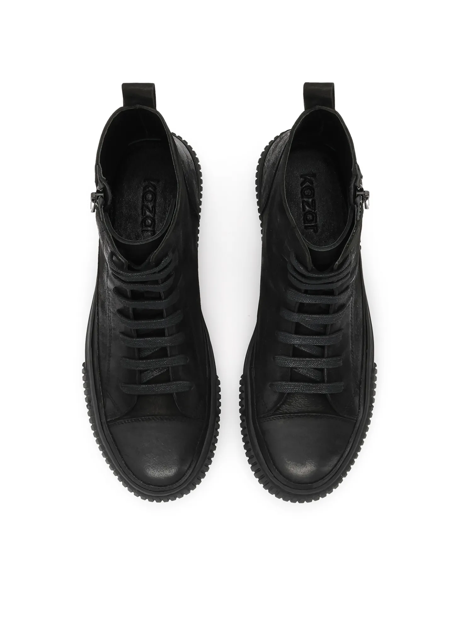 Nubukowe sneakersy z wysoką cholewką