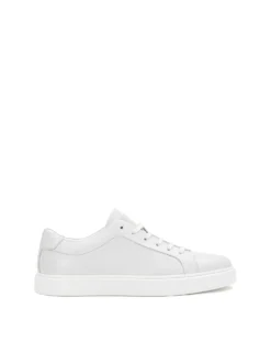 Ponadczasowe sneakersy męskie w kolorze off-white