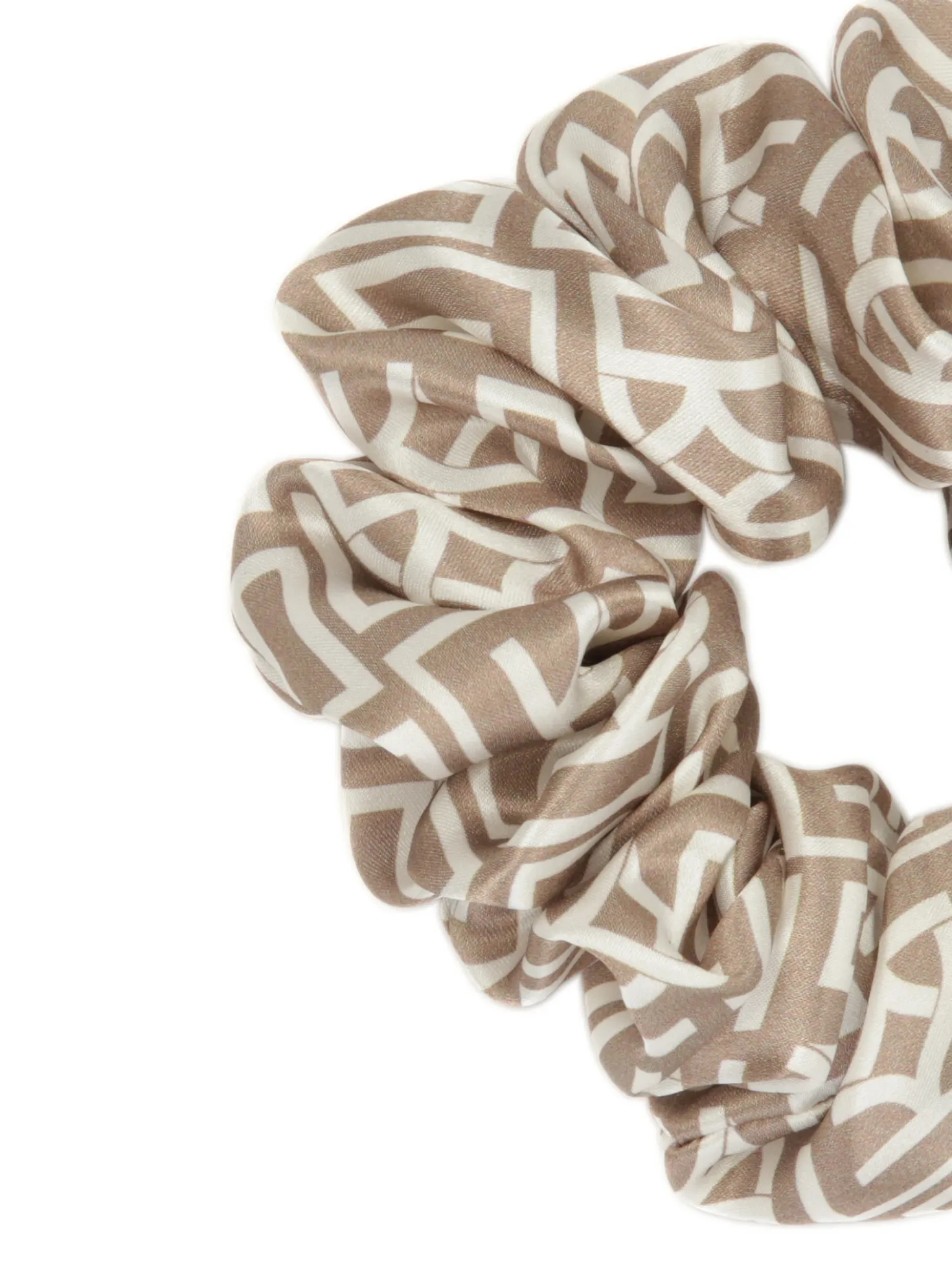 Satynowa gumka do włosów w monogramy