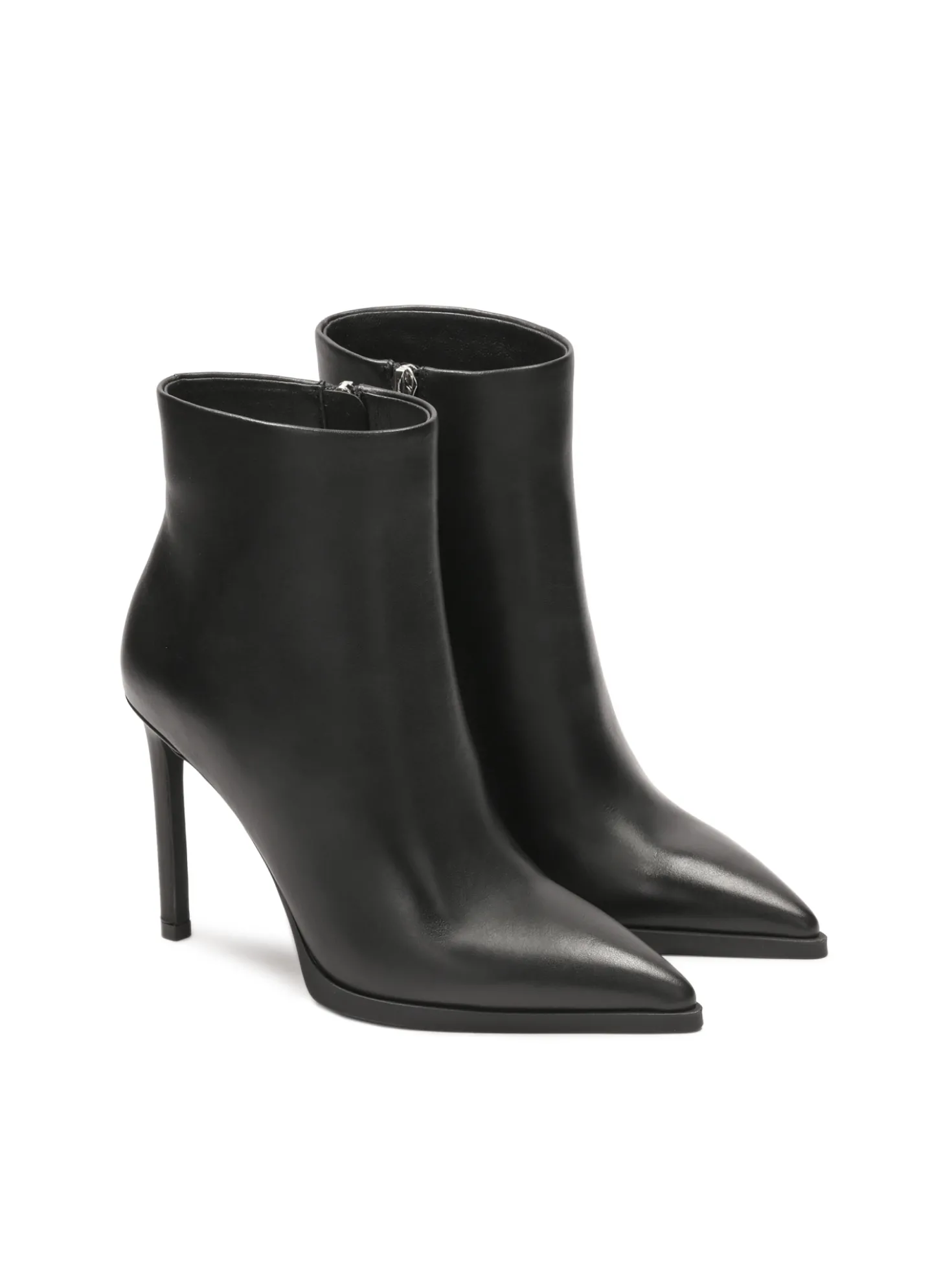 Skórzane botki na szpilce