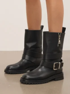 Skórzane botki ze wsuwaną cholewką