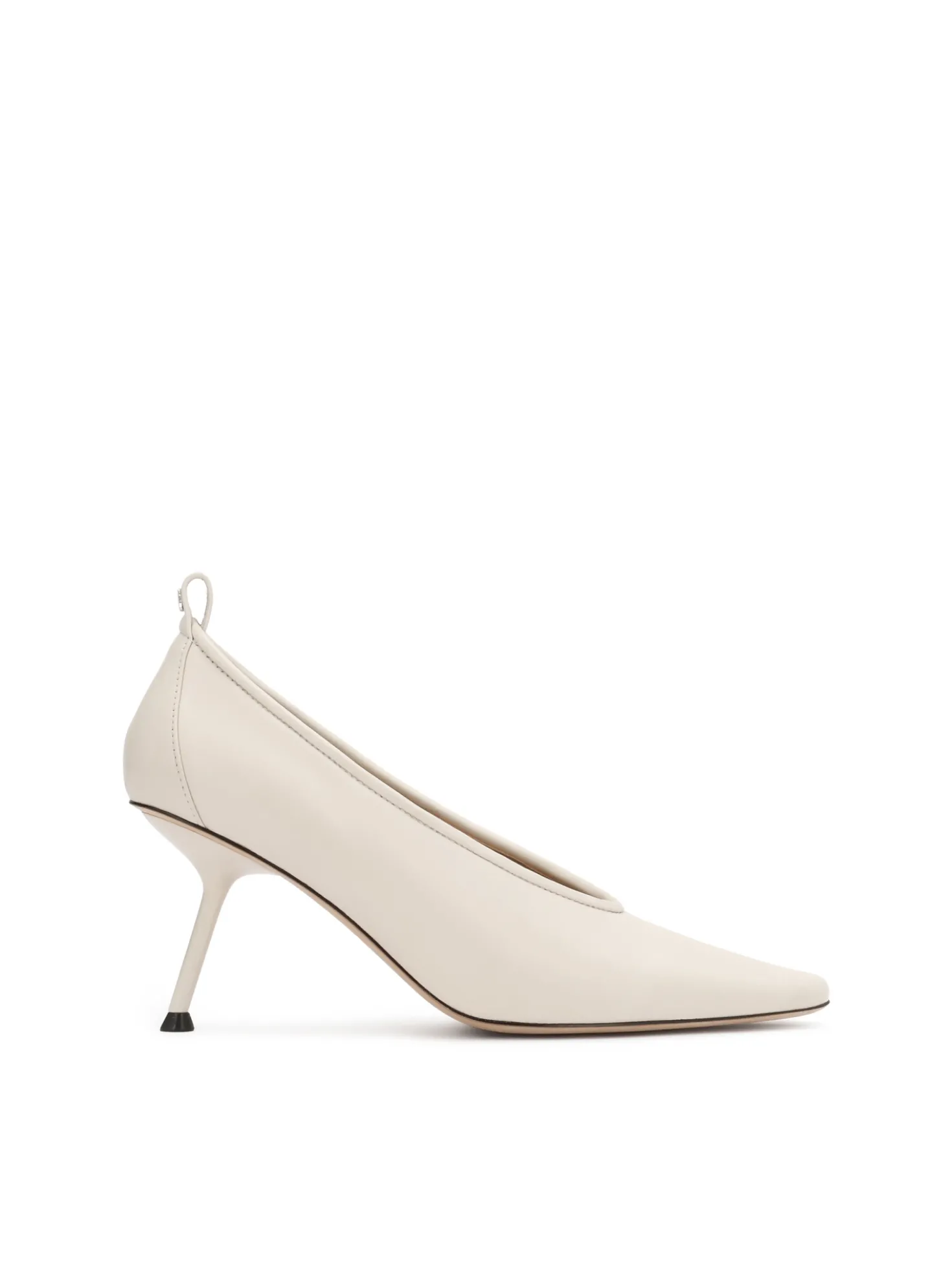 Skórzane czółenka off-white z rzeźbiarską linią