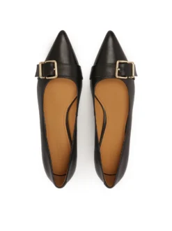Skórzane czółenka z obcasami typu kitten heel