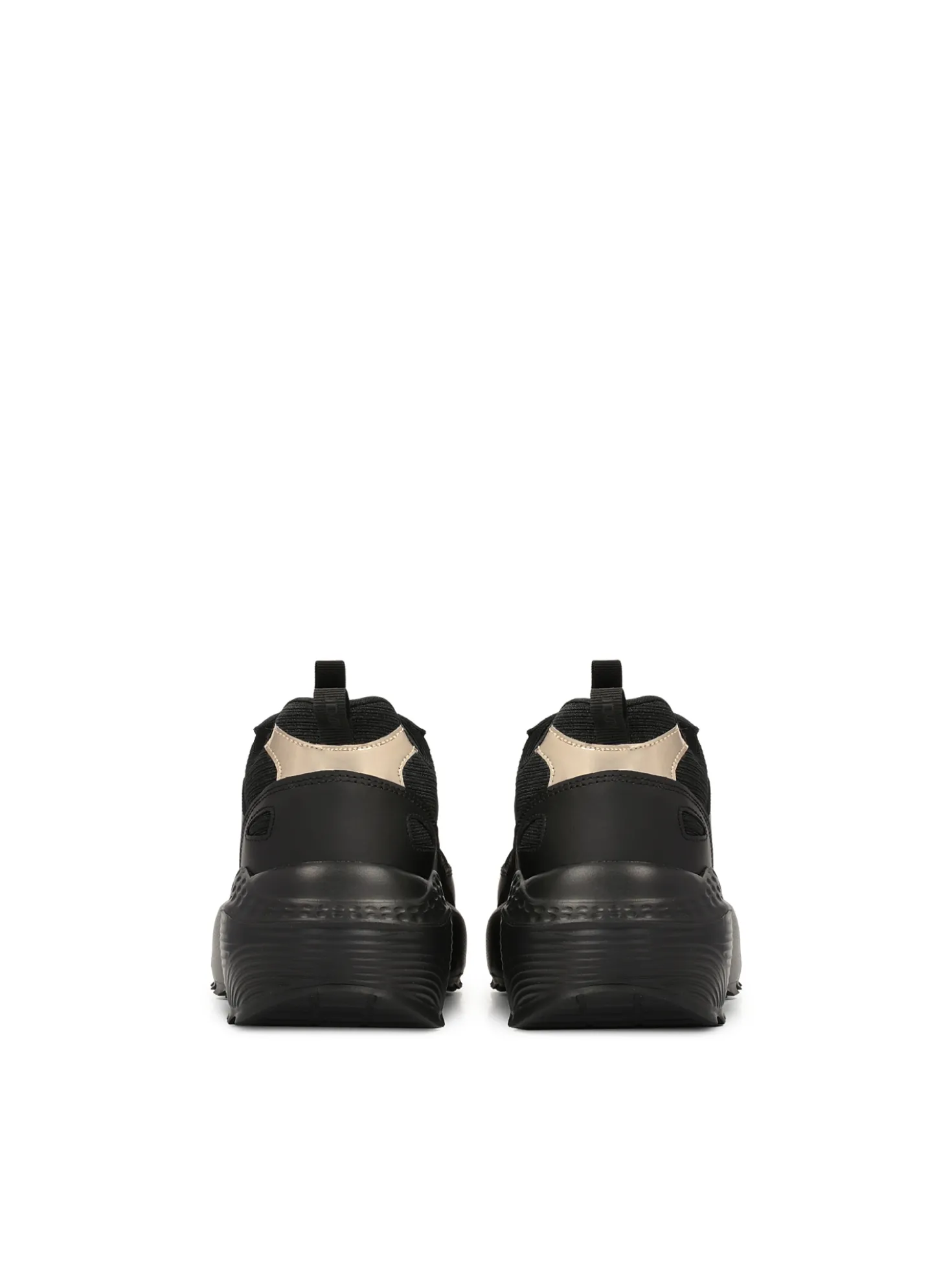 Skórzane sneakersy damskie na grubej podeszwie