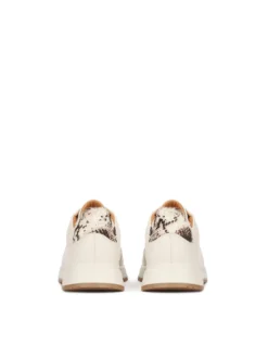 Skórzane sneakersy z ozdobnym zapiętkiem