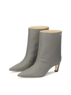 Szare botki na obcasie typu kitten heels