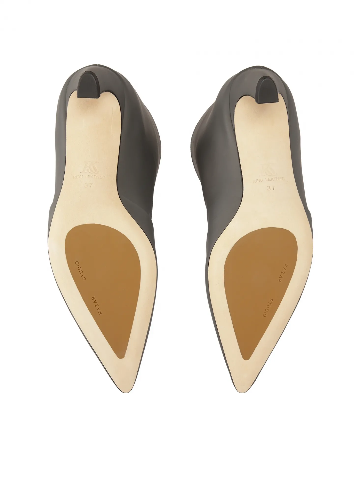 Szare botki na obcasie typu kitten heels