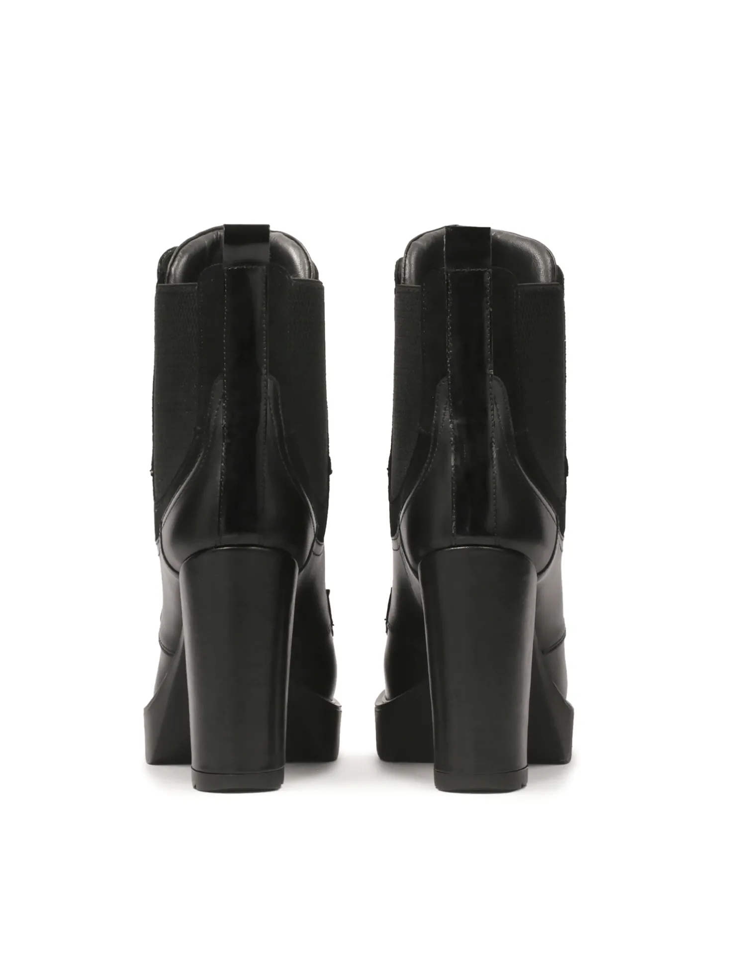 Sznurowane botki na obcasie i platformie