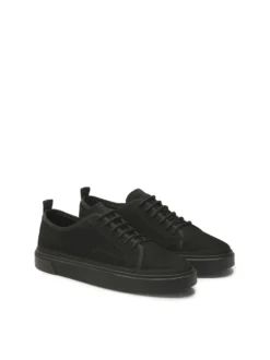 Sznurowane czarne sneakersy z nubuku