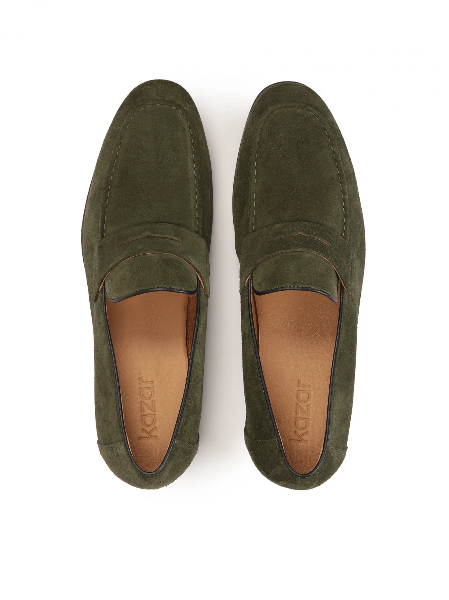 Zamszowe loafersy w khaki kolorze