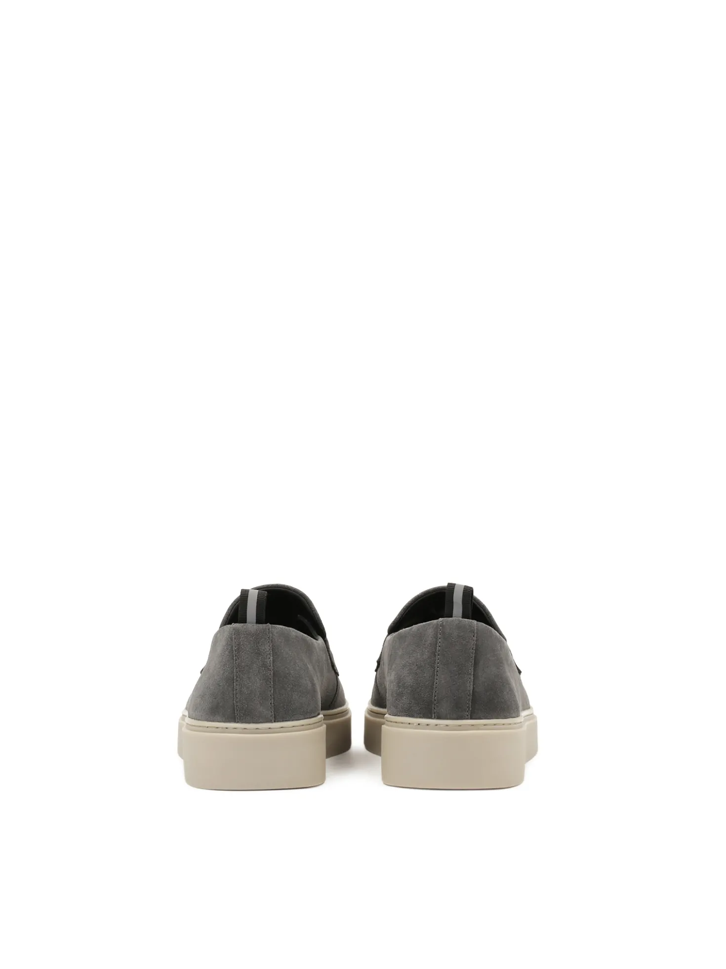 Zamszowe loafersy z podeszwą typu sneakers