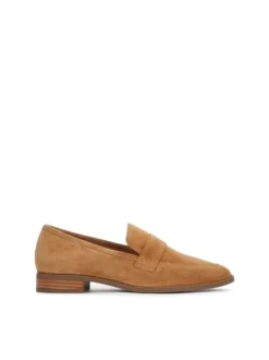 Zamszowe półbuty typu loafersy
