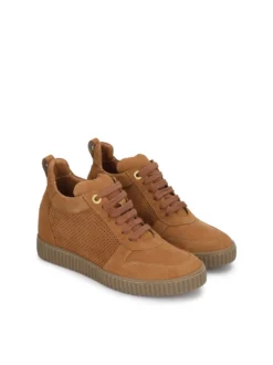 Zamszowe sneakersy z ukrytym koturnem